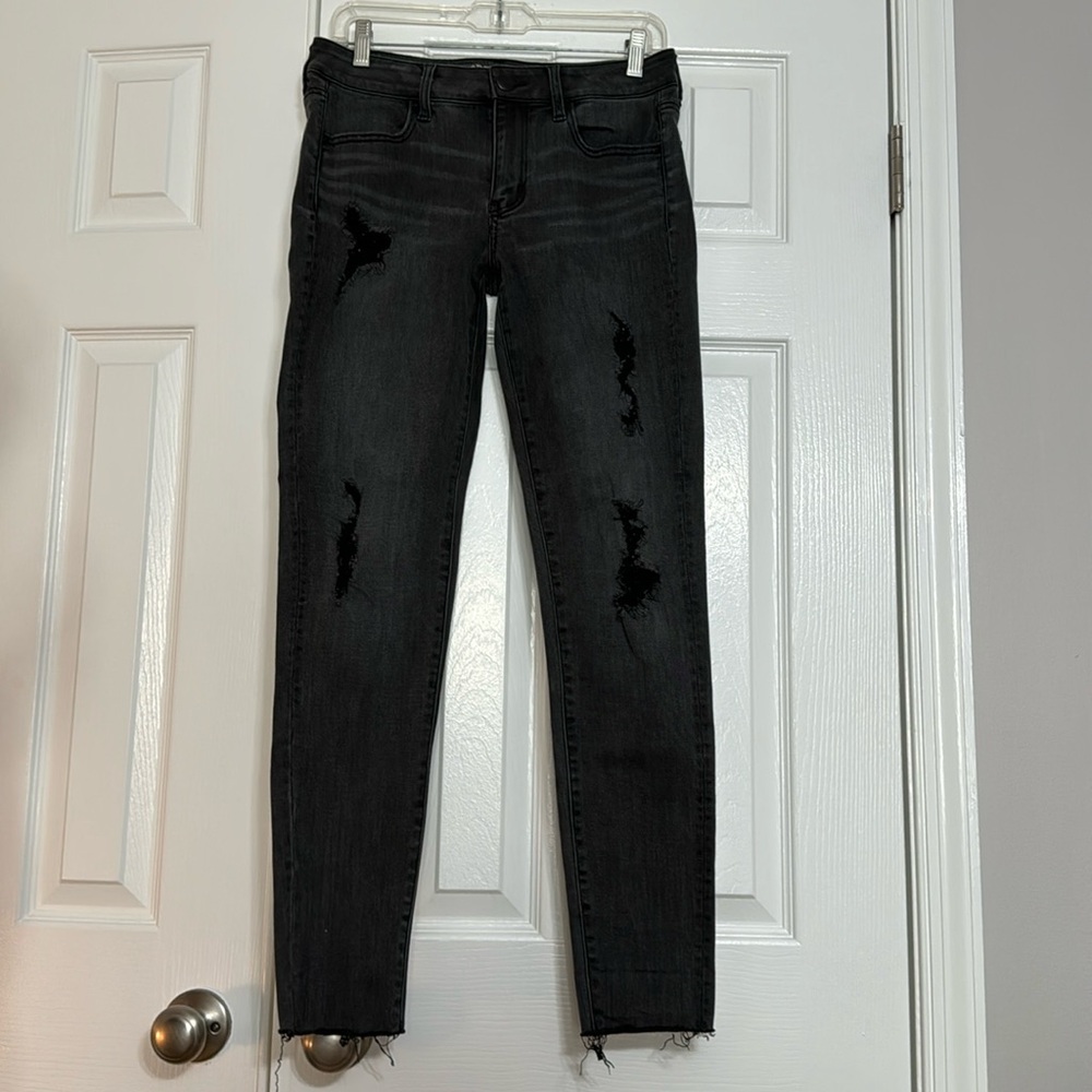American Eagle Distressed Black Jegging